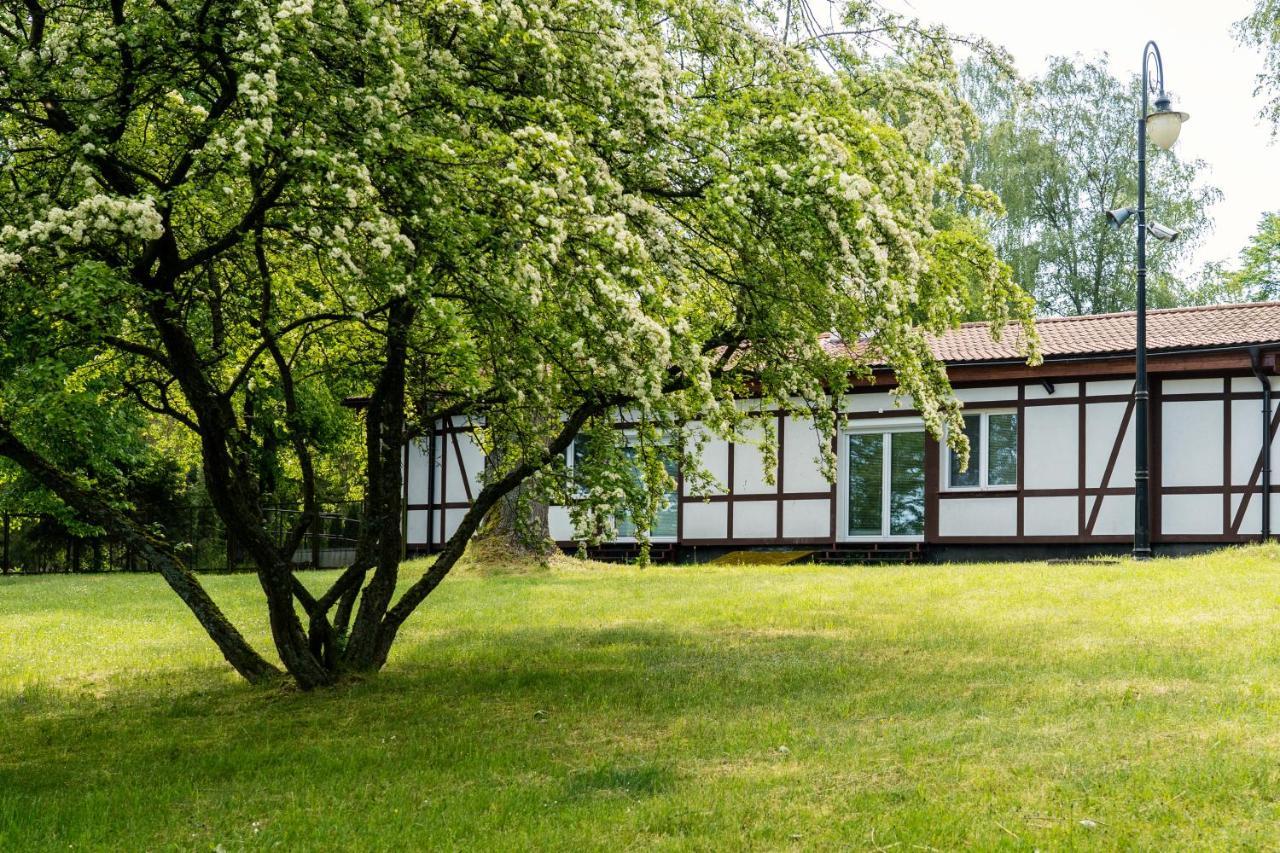 Apartament Pod Zaglem Z Widokiem Na Jezioro, Oczy Mazur Giżycko Exteriör bild